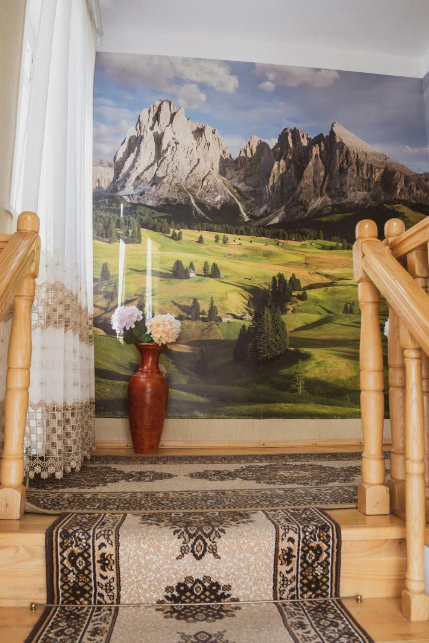 Guest House Kavtarashvili 38 Kazbegi Luaran gambar