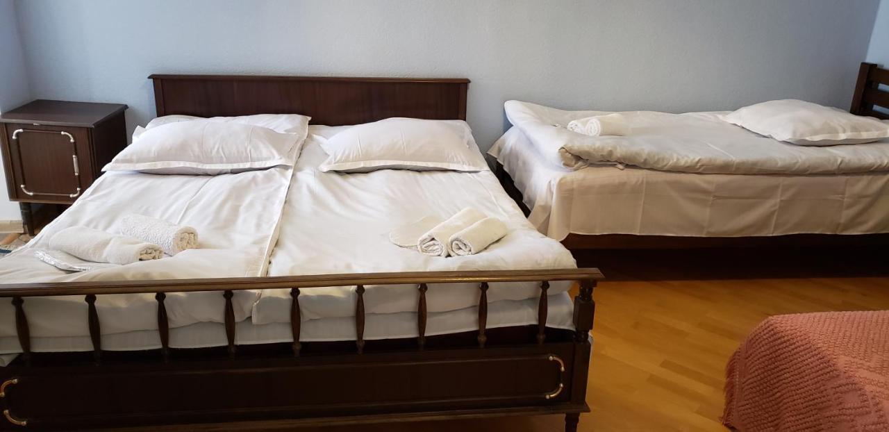Guest House Kavtarashvili 38 Kazbegi Luaran gambar